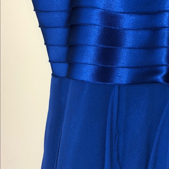 BCBG MaxAzria Blue Silk and Chiffon Dress - Picture 5 of 7